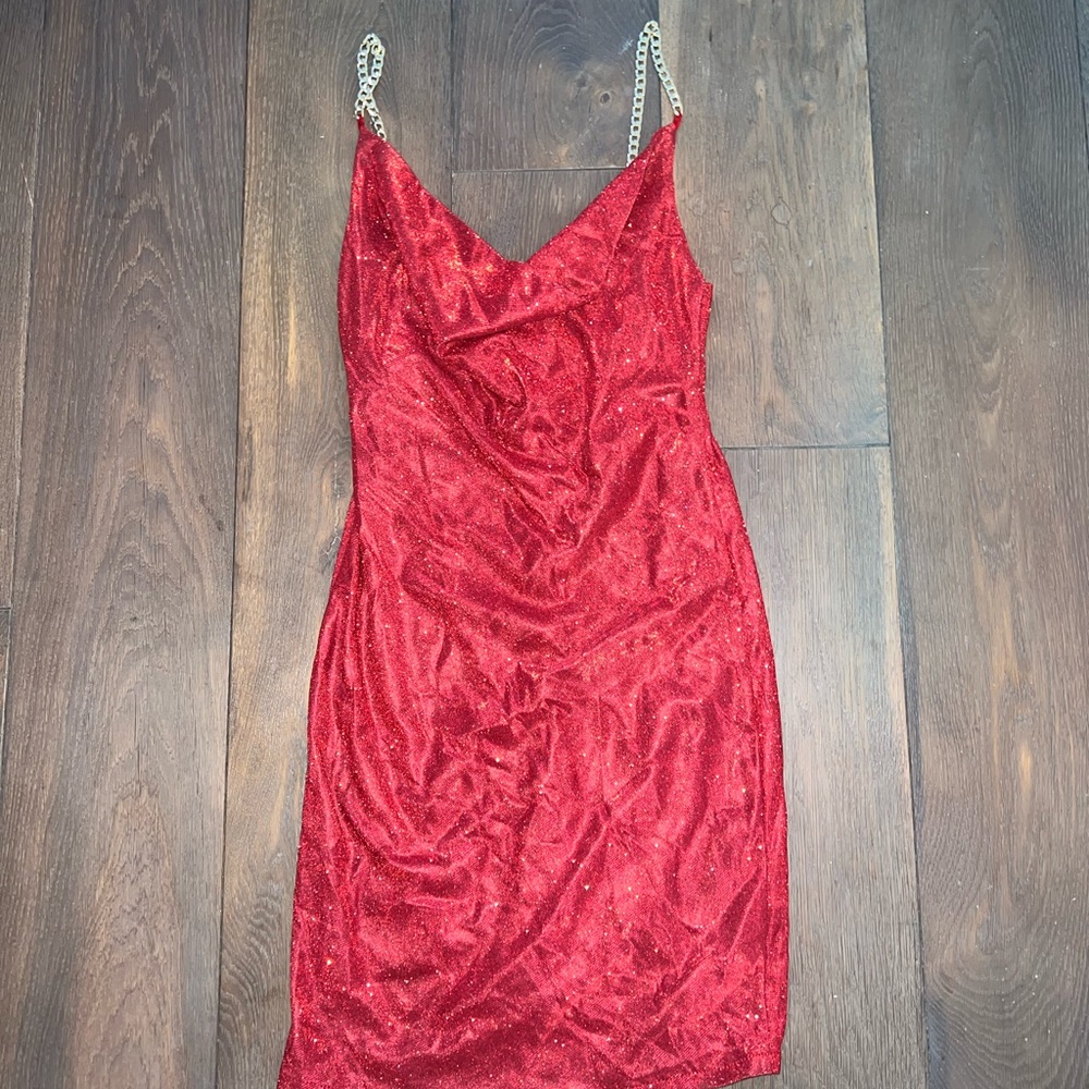 Red Sparkle Dress w Gold Chain Straps